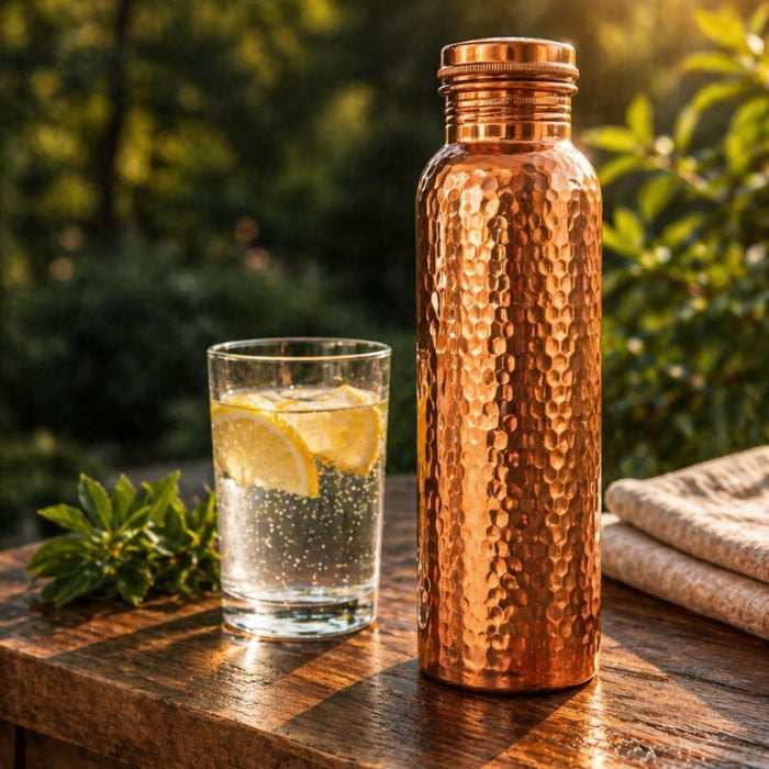 Gourde en Cuivre – Selvori™ | L’Eau Purifiée Naturellement, Sans Plastique